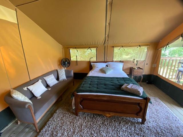 Domaine De La Grange Bed & Breakfast Карканс Екстериор снимка
